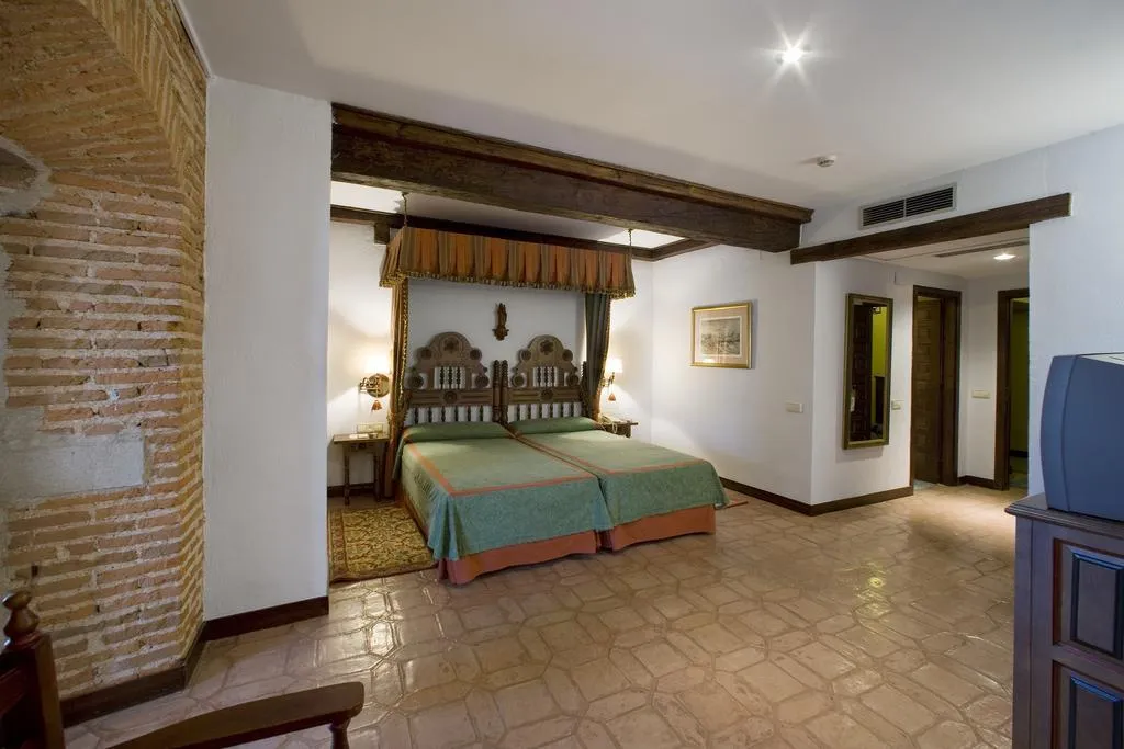 Room, Parador de Plasencia, Madrid
