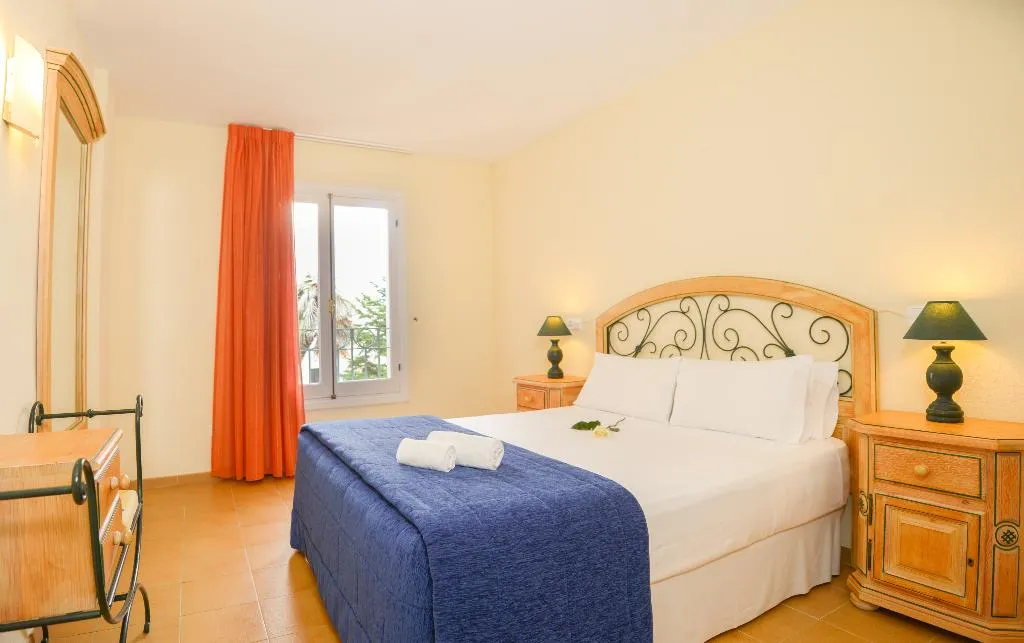 APARTMENT ONE BEDROOM Room, Ona Cala Pi Club, Majorca