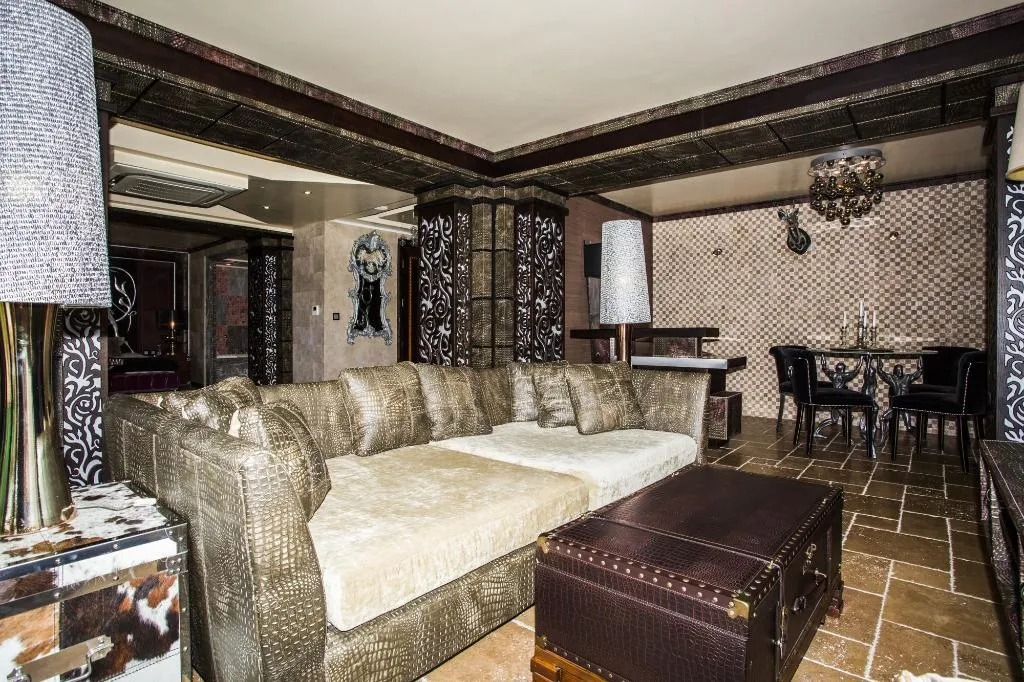 STUDIO DELUXE SIDE SEA VIEW Room, Royal Castle Design & Spa, Bourgas
