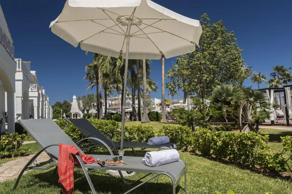 Terrace, Garden Holiday Village, Majorca