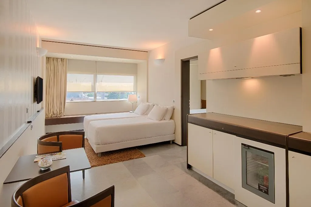 FAMILY ROOM CAPACITY 5 Room, NH Venezia Laguna Palace, Venice