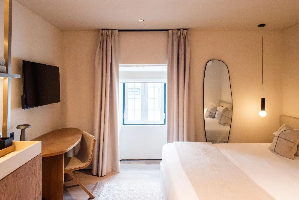 DOUBLE STANDARD Room, DOMA Portugal, Lisbon