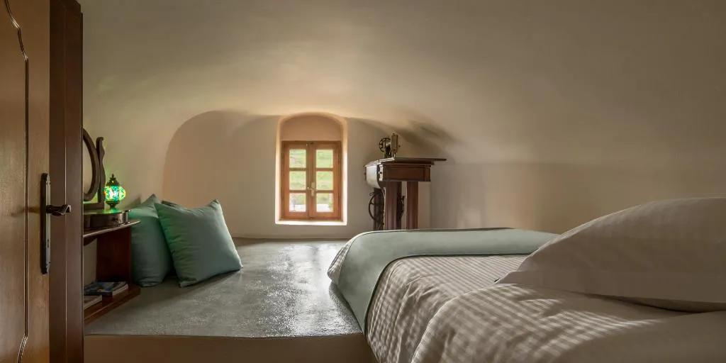 Room, For All Seasons Mansion, Santorini