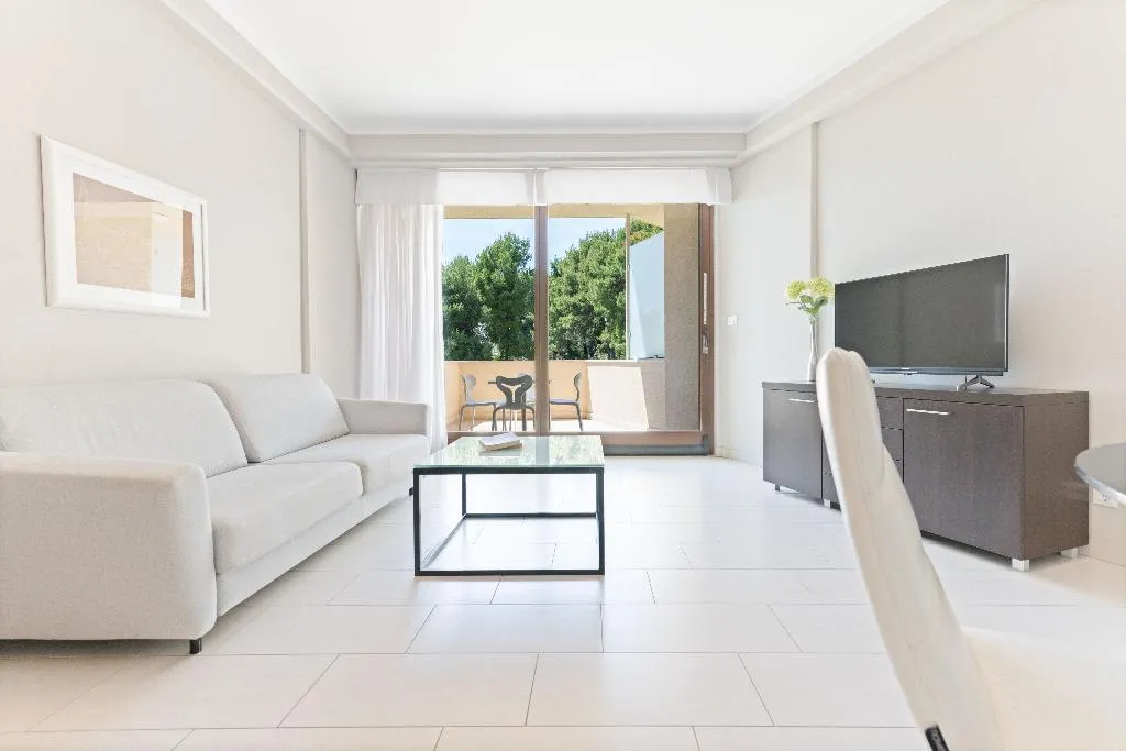 APARTMENT TWO BEDROOMS Room, The Residence, Split