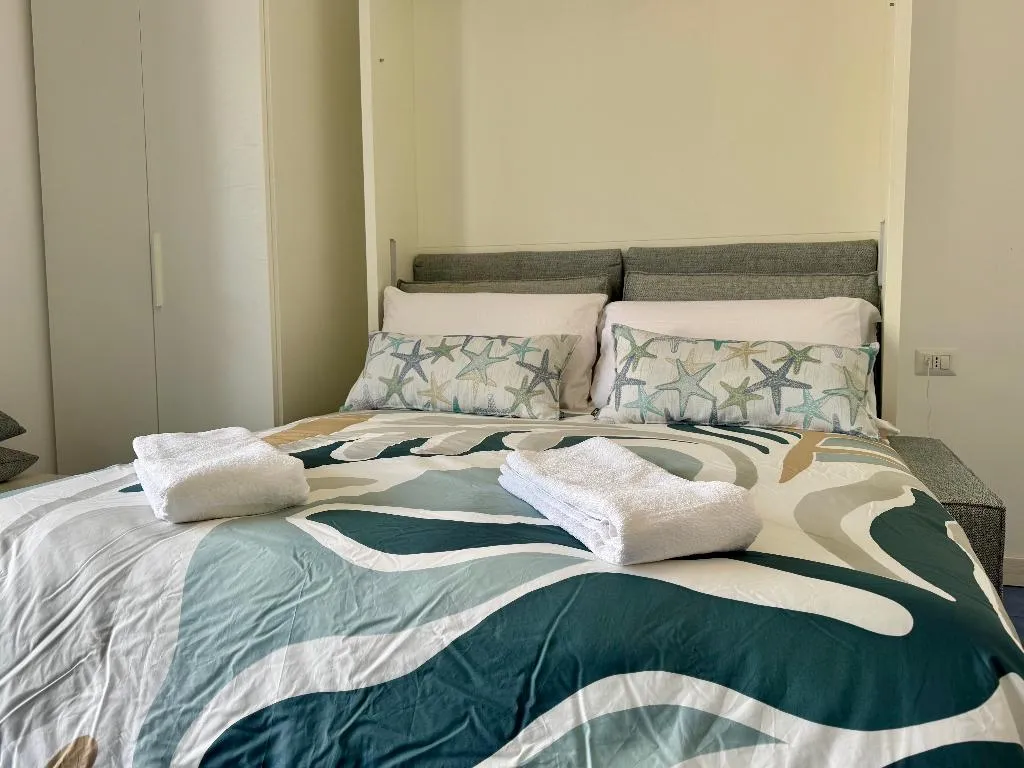DOUBLE WITH TERRACE Room, Aurora View Resort, Catania