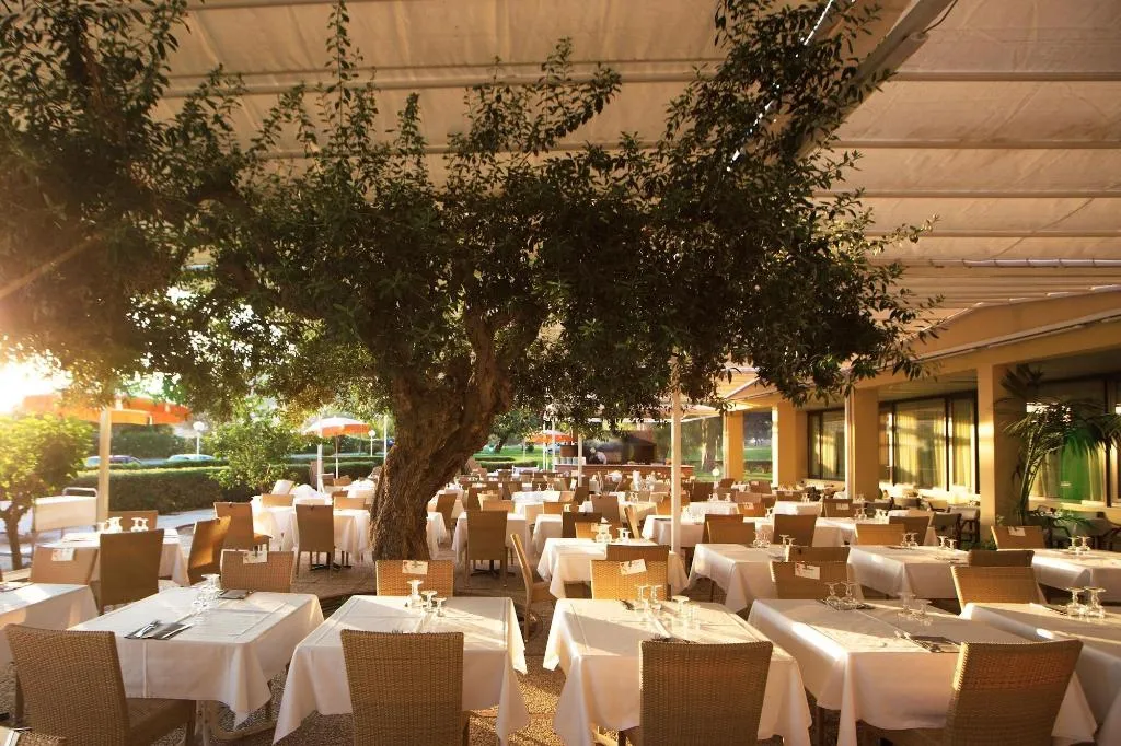 Restaurant, MClub Lipari, Catania