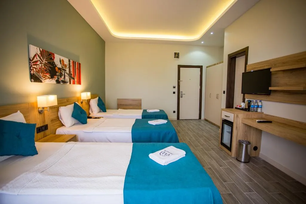 Room, Martı Beach Hotel, Izmir