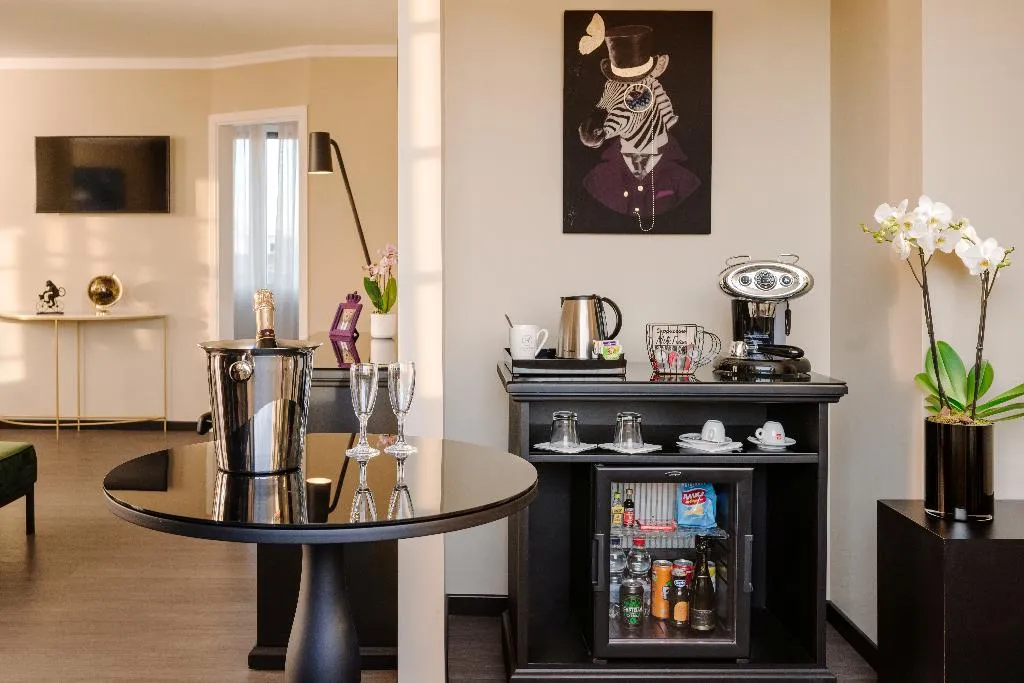 Room, Hotel Mentana, Milan
