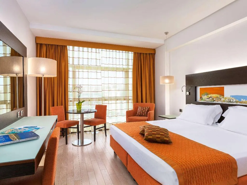 DOUBLE PREMIUM Room, Mercure Siracusa Prometeo, Catania