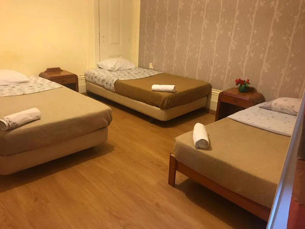 Room, Private Accommodation Hostel, Lisbon