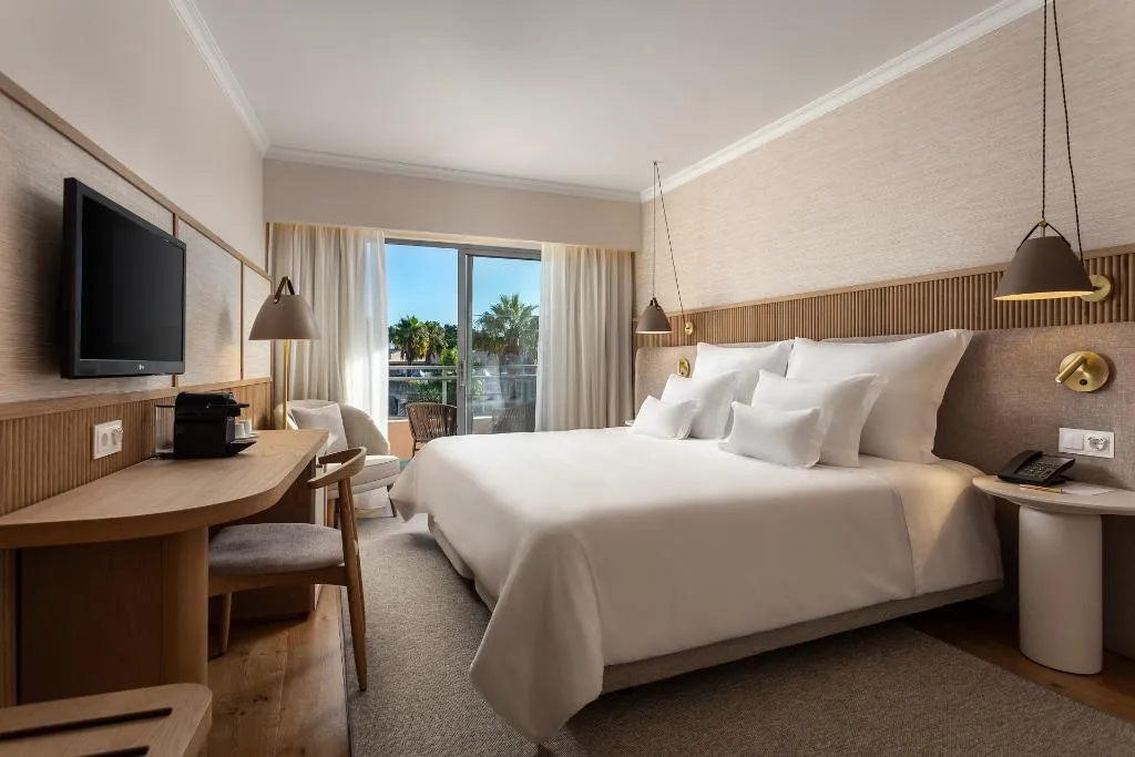 Double or Twin CLASSIC RESORT VIEW Room, Grande Real Santa Eulalia Resort & Hotel Spa, Algarve