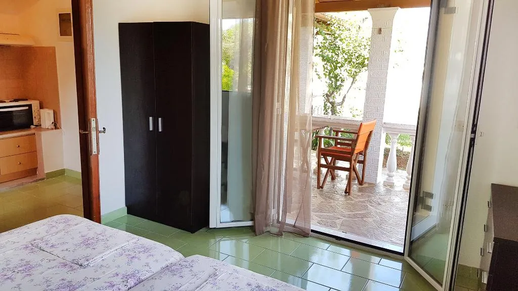 STUDIO STANDARD Room, Villa Panorea, Corfu