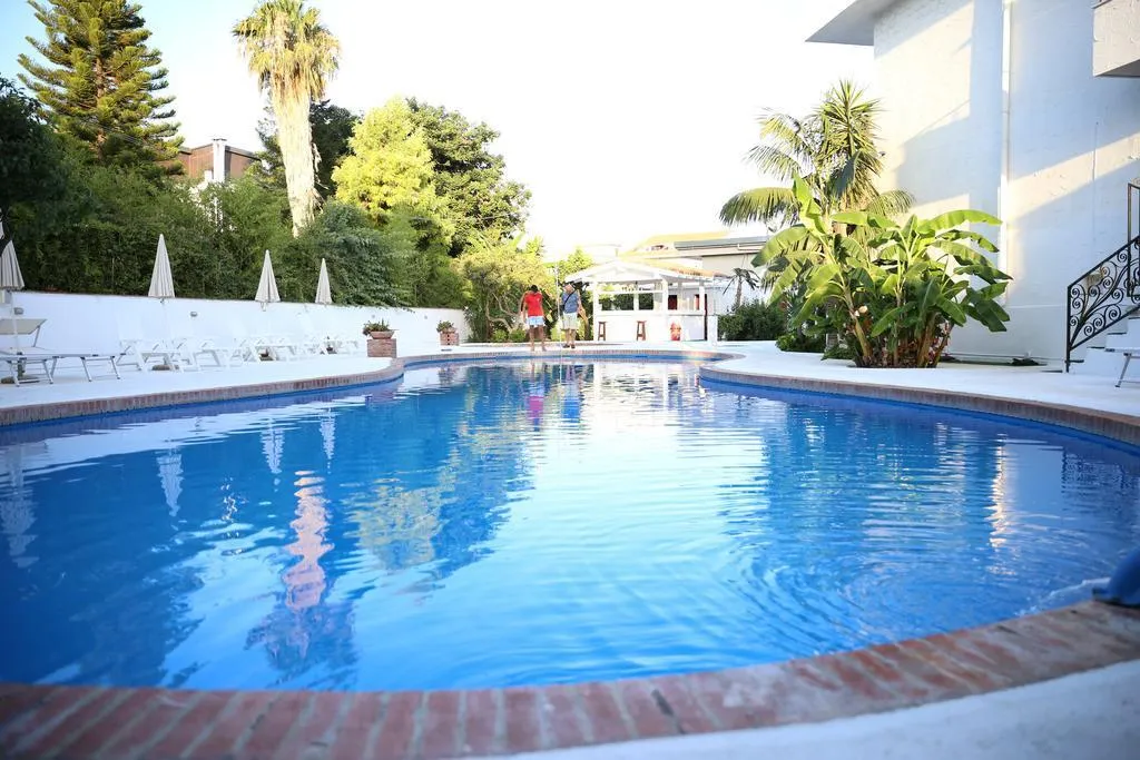 Pool, Assinos Palace, Catania