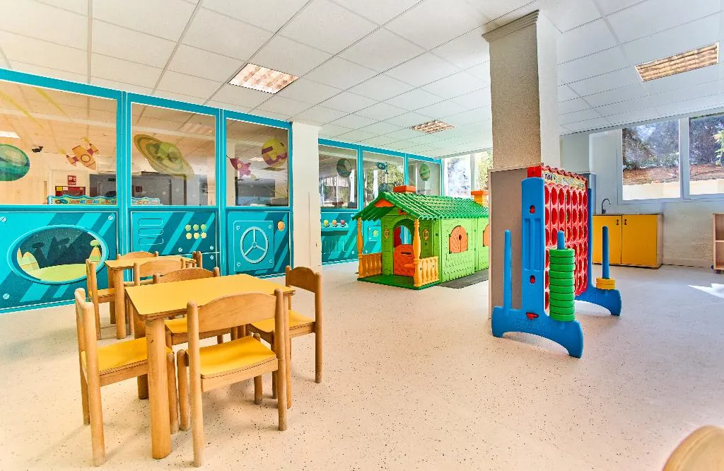 Sports and Entertainment, Leonardo Royal & Suites hotel Ibiza Santa Eulalia, Ibiza