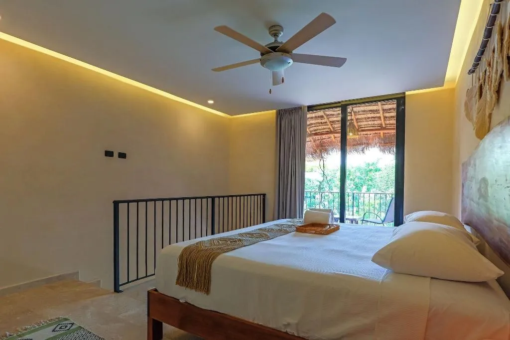 Room, Calea Tulum, Cancun Area