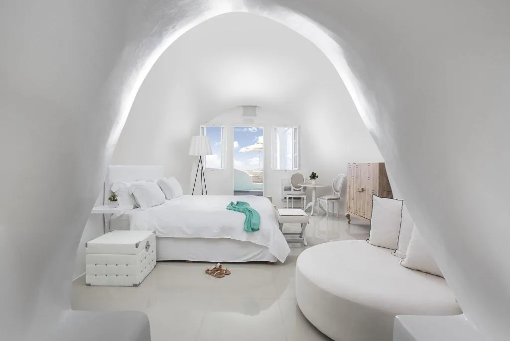 SUITE WITH PRIVATE POOL Room, Katikies Santorini - Gea House The Leading Hotels, Santorini