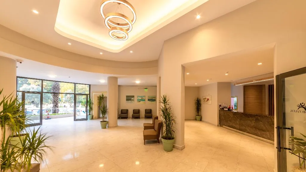 Lobby, Julian Forest Suites, Dalaman