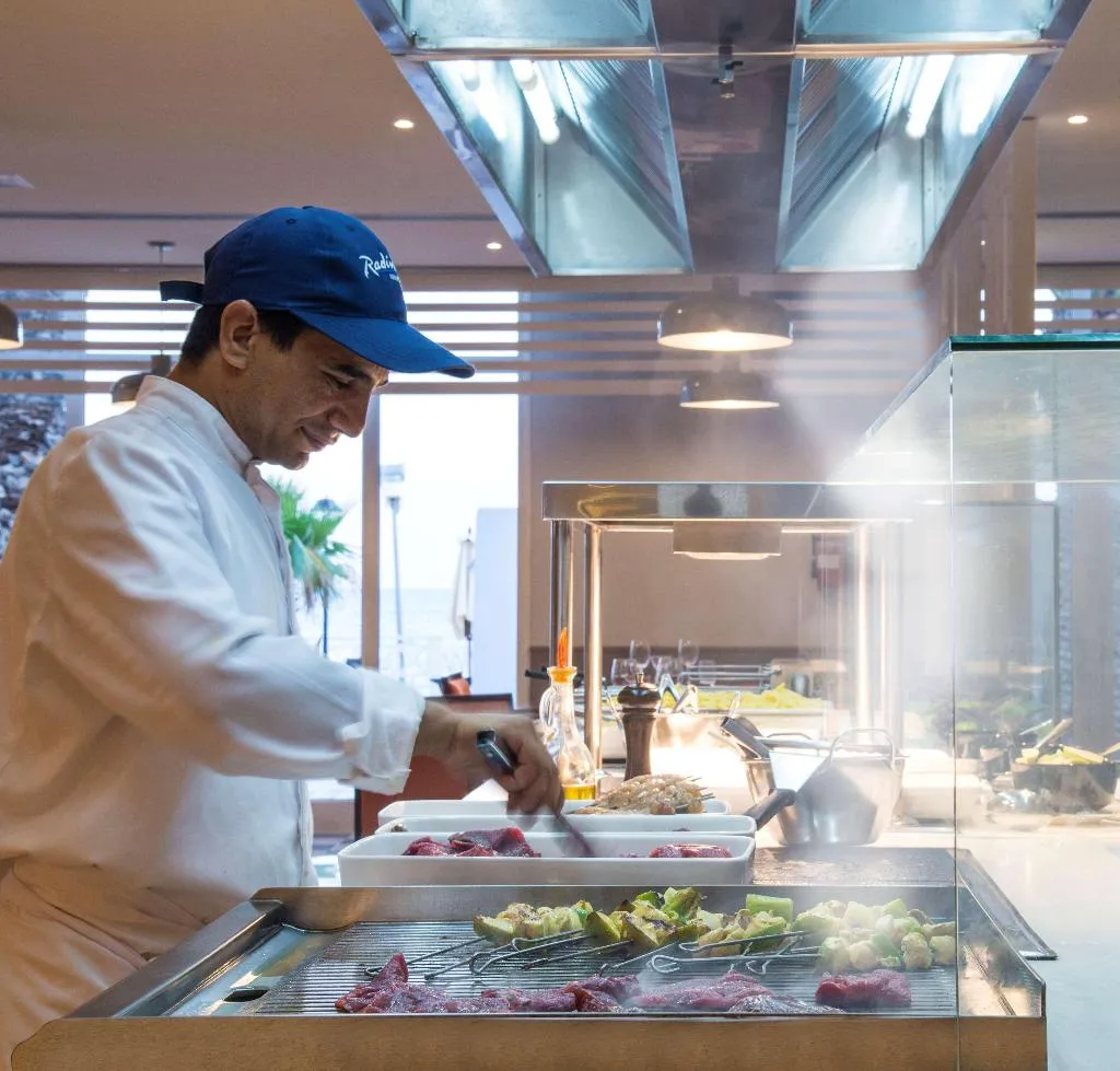 Restaurant, Radisson Blu Resort & Thalasso Hammamet, Tunisia
