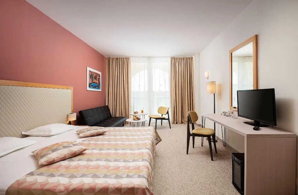 DOUBLE SIDE SEA VIEW Room, Melia Sunny Beach, Bourgas