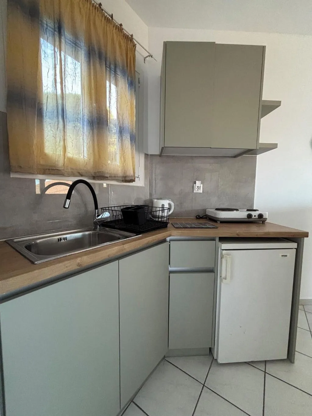 Room, Vaso Alykanas Studios, Zante