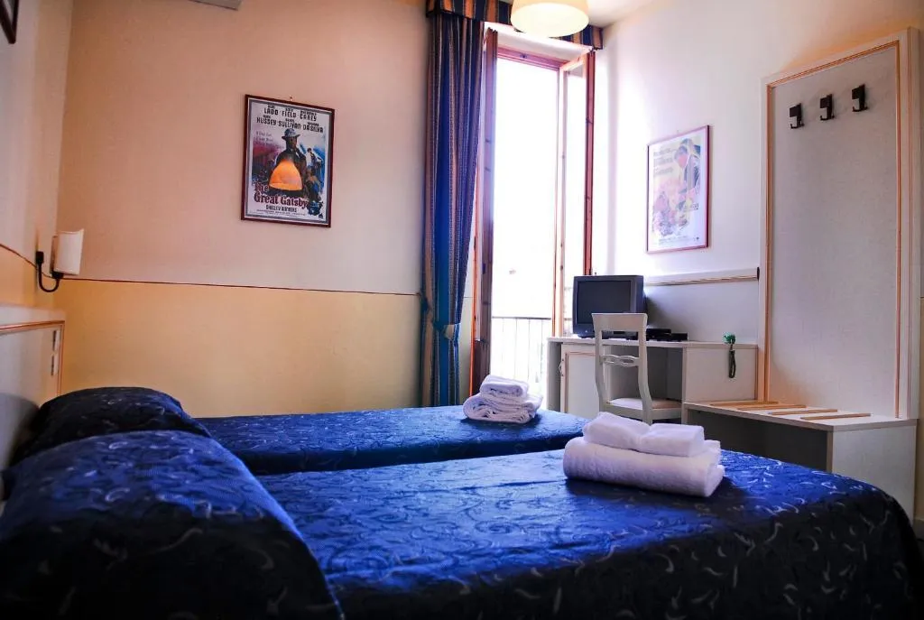 TWIN STANDARD Room, Hotel Azzi, Florence
