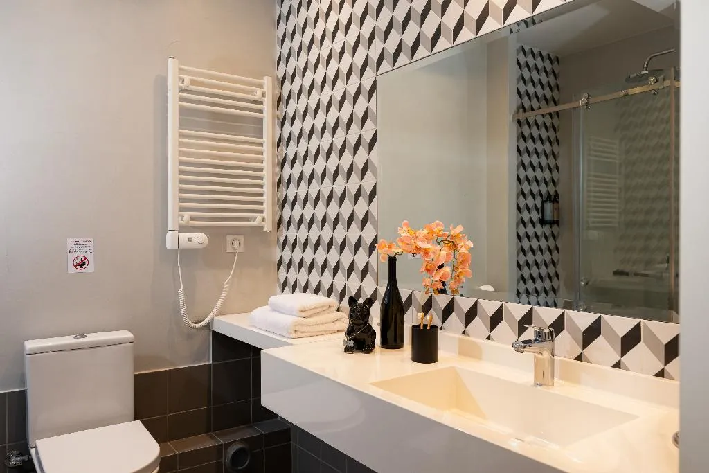 JUNIOR SUITE STANDARD Room, The Urban Nest Athens - Suites & Apartments, Athens