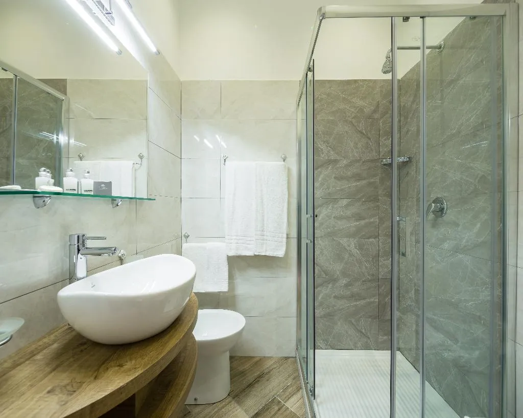 DOUBLE STANDARD Room, Hotel Bella Napoli, Naples