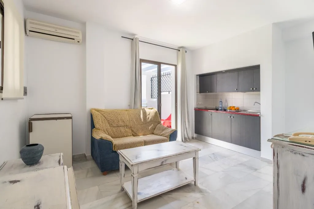 APARTMENT TWO BEDROOMS WITH TERRACE Room, Hotel Playamaro, Costa Del Sol