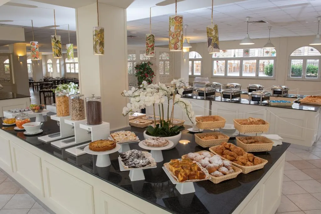 Restaurant, Hotel Club Eloro, Catania