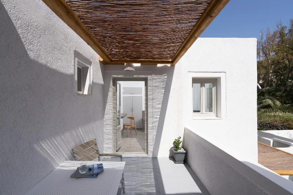 Double or Twin GARDEN VIEW Room, Goulielmos Hotel & Spa, Santorini