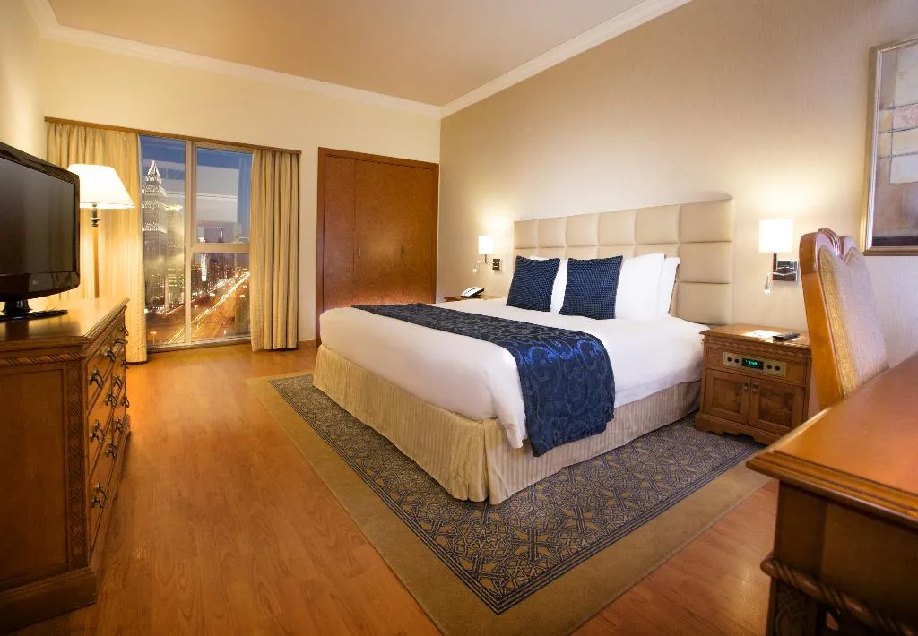 SUITE ONE BEDROOM Room, Millennium Plaza Downtown Suites exCrowne Plaza Ap, Dubai