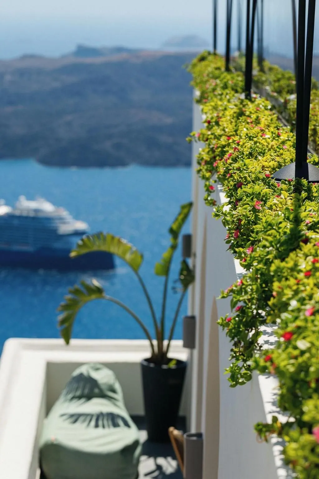 General view, Kastro Suites, Santorini