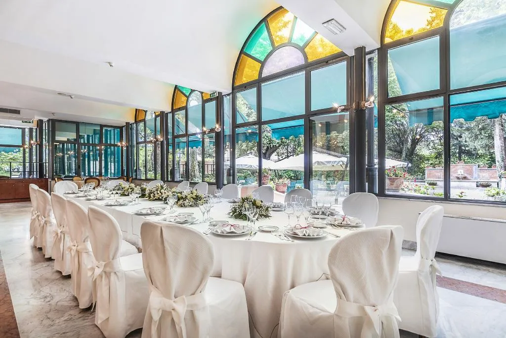 Terrace, Grand Hotel Telese, Naples