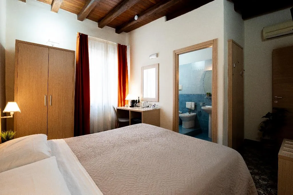 Double or Twin CLASSIC Room, Residence Porta Delle Botteghelle, Palermo