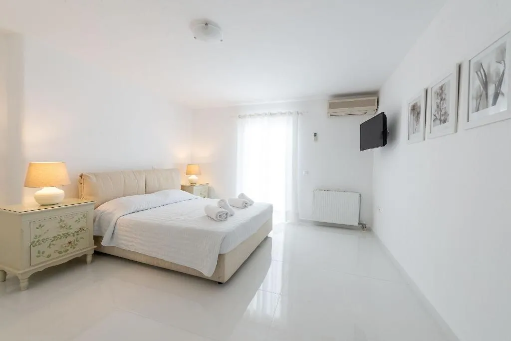 Room, Aeri Villas, Mykonos
