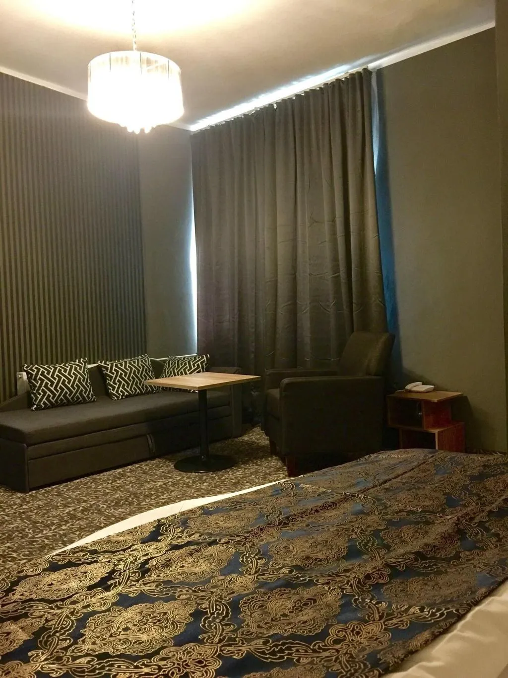 Room, Davinci, Prague