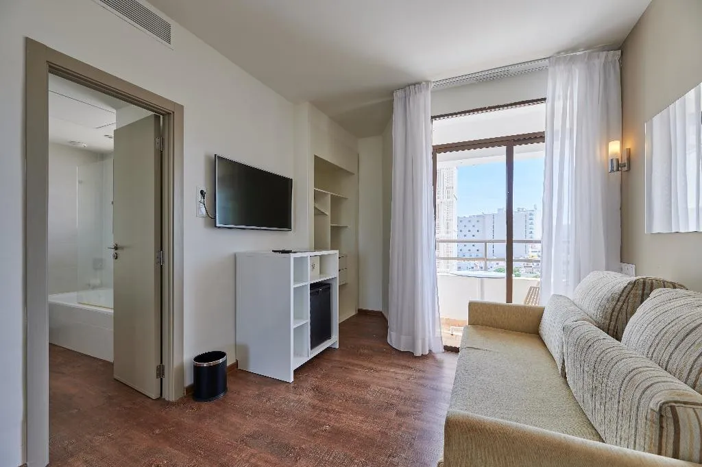 FAMILY ROOM STANDARD Room, Alua Calas de Mallorca Resort, Majorca