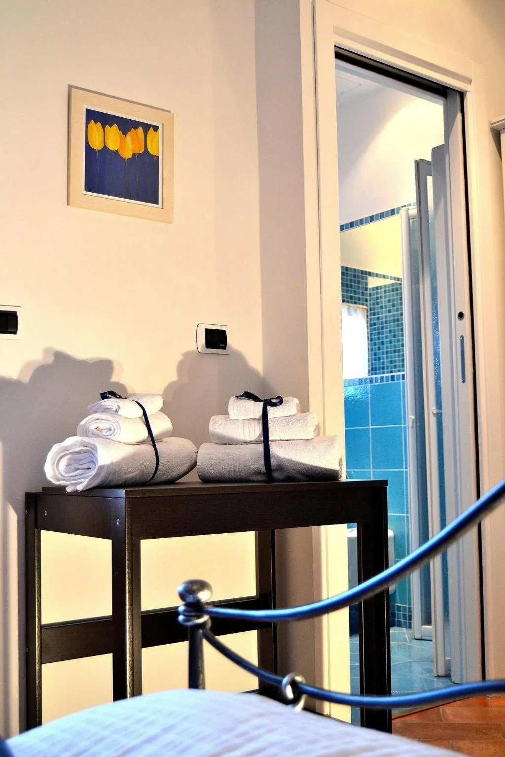 Room, Chez Moi, Florence