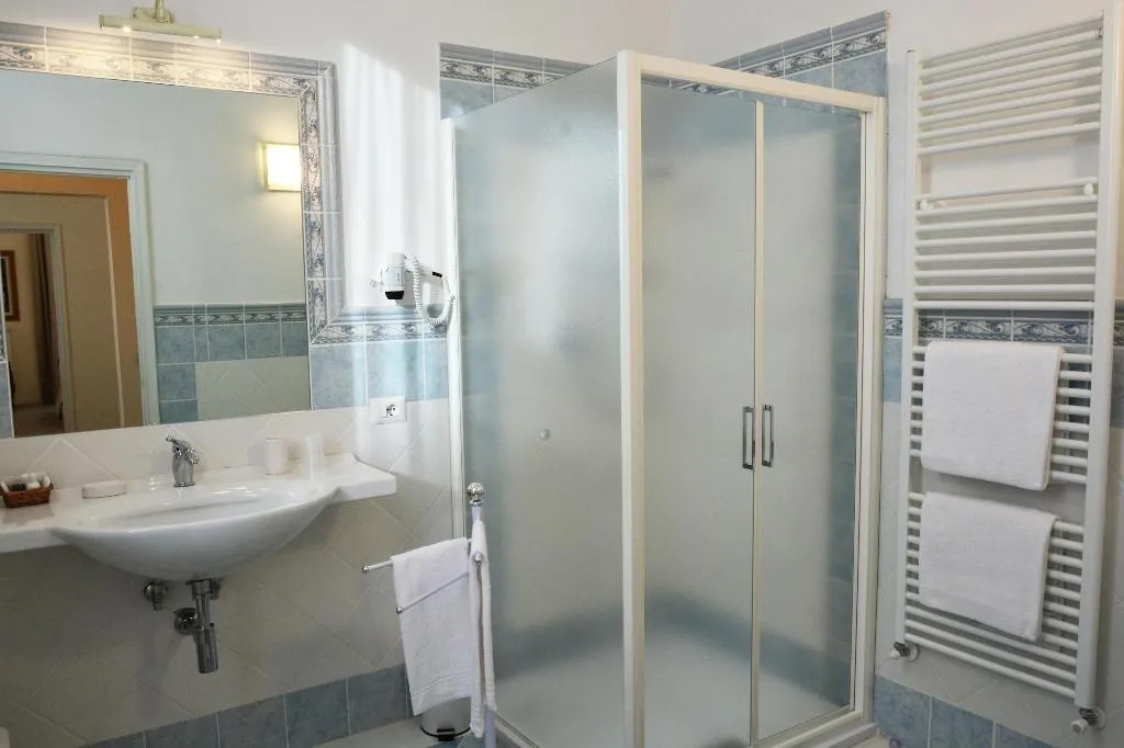 Room, Dimora Salviati, Florence