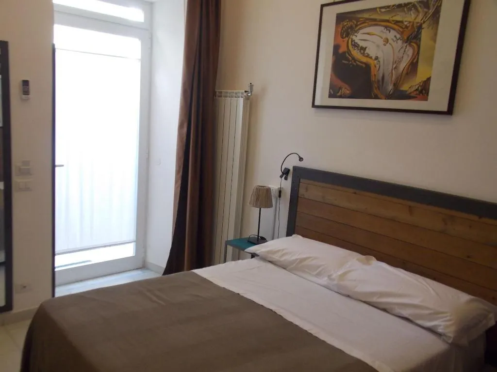 Room, Ninarella Bed&Breakfast, Naples