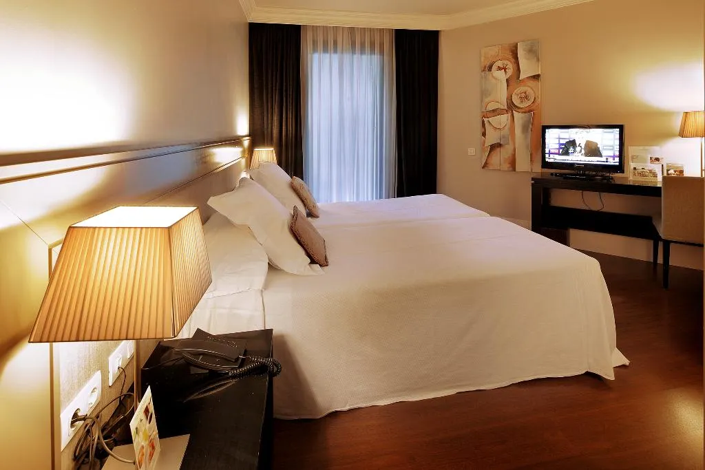 Double or Twin STANDARD Room, Condado, Barcelona