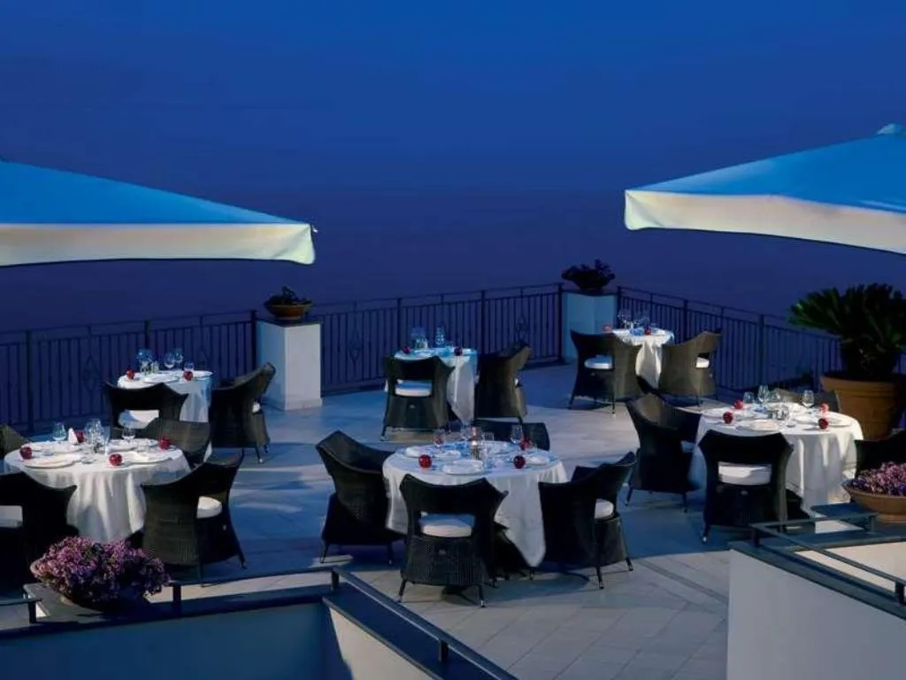 Restaurant, Raito, Naples