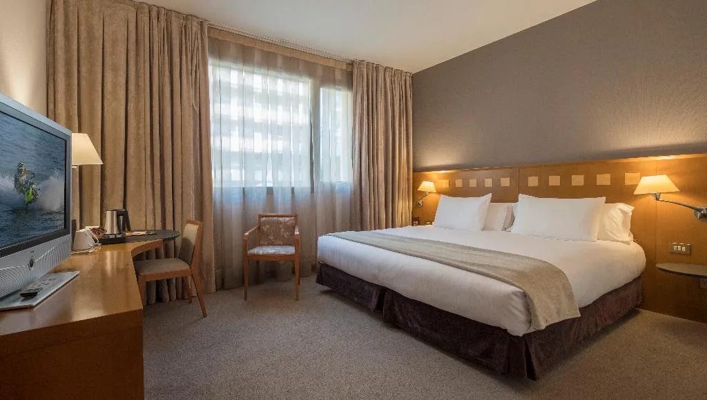 DOUBLE SUPERIOR Room, Carlemany, Costa Brava