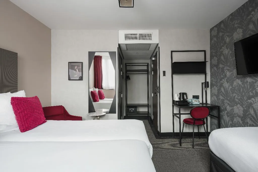 TRIPLE STANDARD Room, Krisotel, Amsterdam