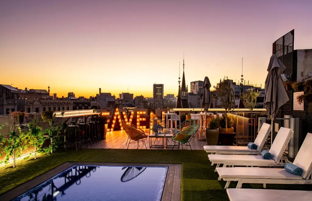 Pool, Occidental Diagonal 414, Barcelona
