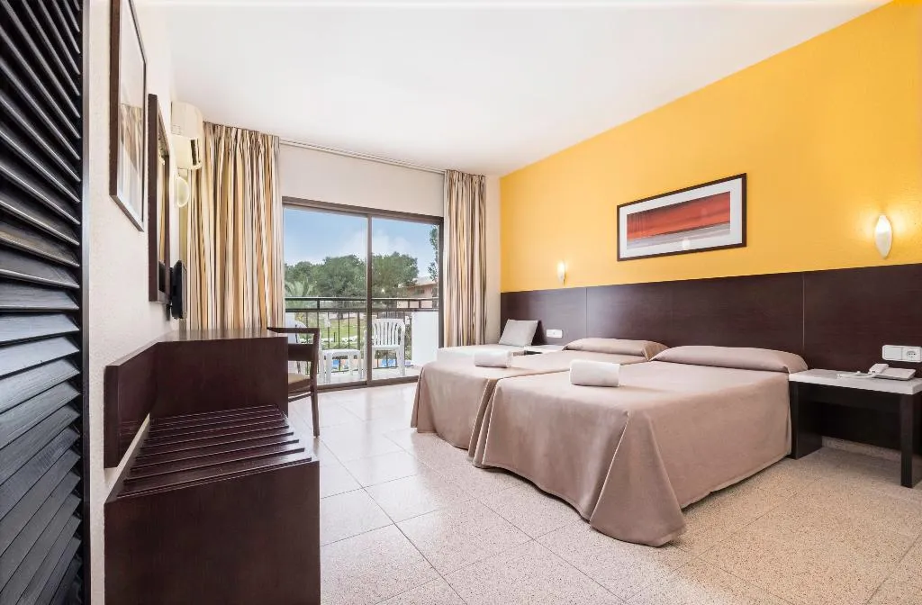 DOUBLE SINGLE USE STANDARD Room, AzuLine Hotel Mar Amantis and Mar Amantis II, Ibiza