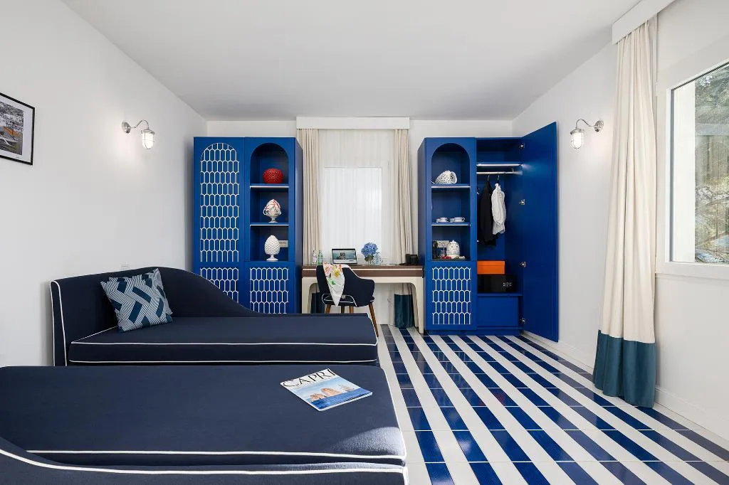 SUITE DELUXE WITH TERRACE Room, Villa Lia Hotel Capri, Naples
