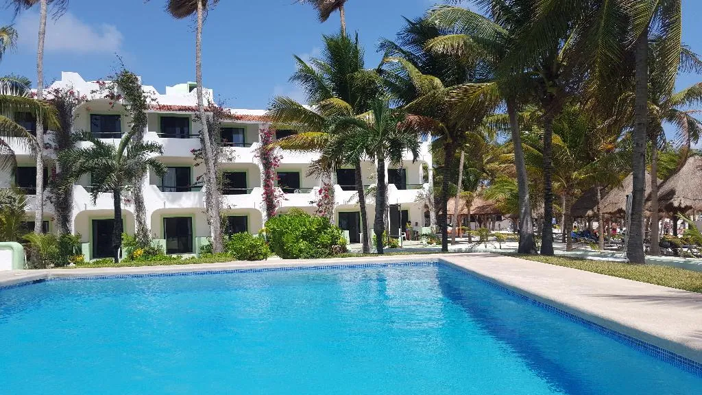 Pool, Akumal Caribe, Cancun Area