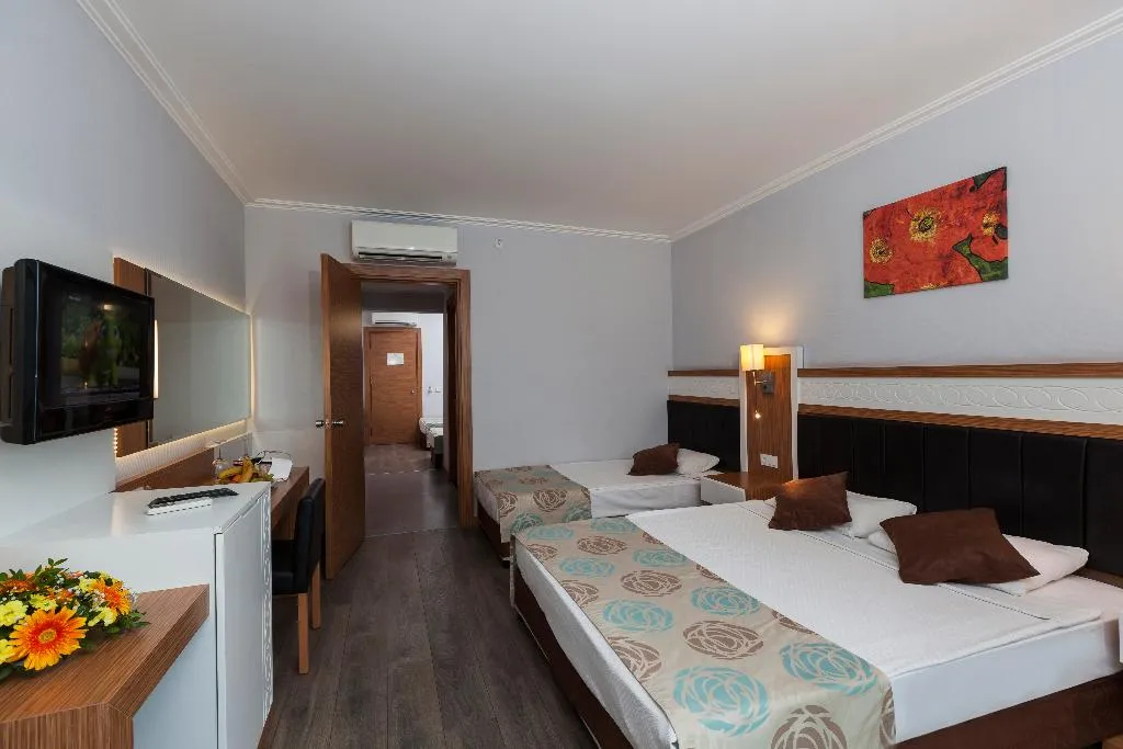 FAMILY ROOM CONNECTING ROOM Room, Hane Family Resort Hotel, Antalya