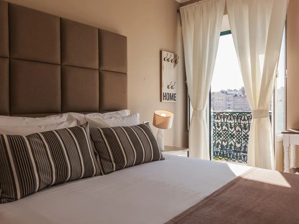 DOUBLE SUPERIOR Room, Vila Garden Guesthouse, Lisbon